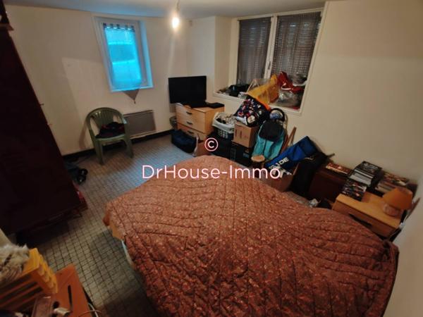 Immeuble à vendre 10 pièces de 177 m²