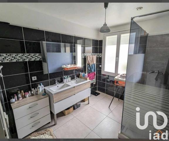 Maison à vendre 4 pièces 143 m² Alès