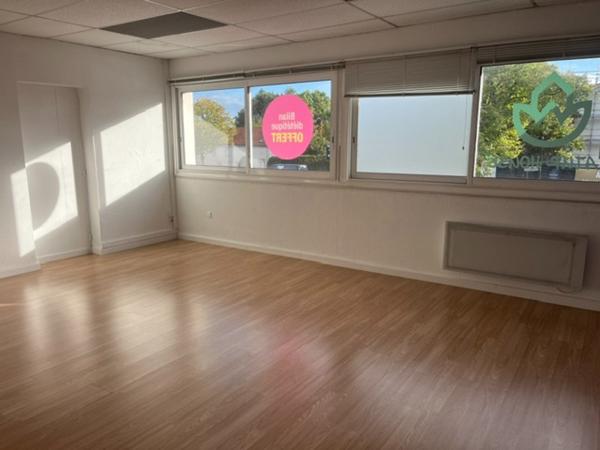 Local commercial centre ville Sautron 25 m2