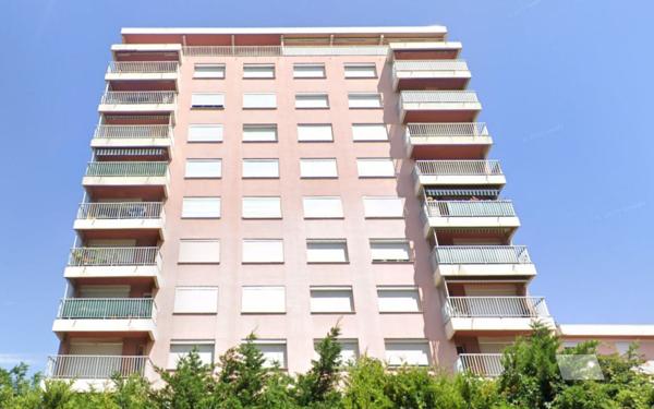 Appartement à vendre    3 pièces •  Istres