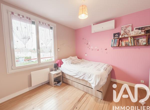 Maison à vendre 4 pièces 93 m² Neuilly-Saint-Front