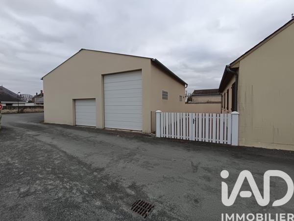 Maison à vendre 4 pièces 90 m² Le Puy-Notre-Dame