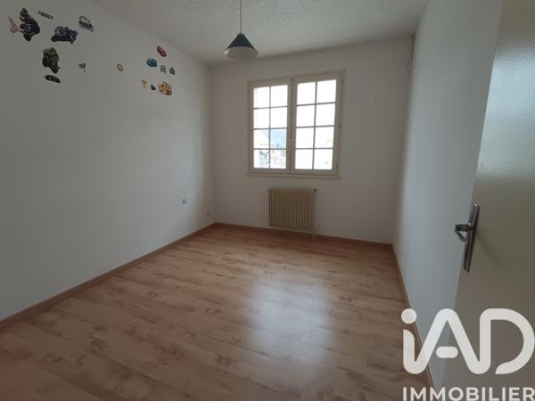Maison à vendre 4 pièces 90 m² Le Puy-Notre-Dame