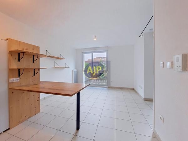 Vente appartement Saint Sebastien Sur Loire : 145 000 € - AJP Immobilier Nantes Jouzel