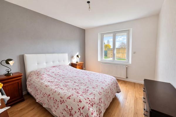 Très belle maison rénovée de 110 m² avec garage et jardin