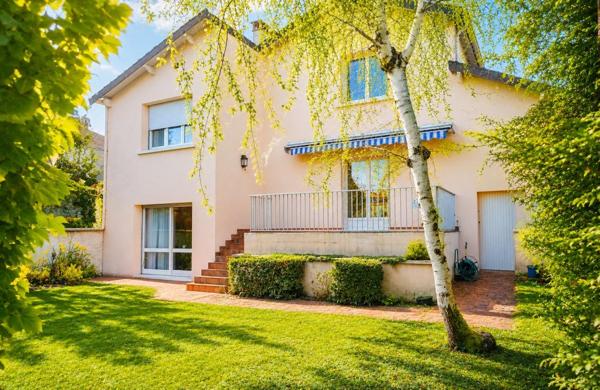 Maison Familiale 7 pièces 145m² Neuilly-Plaisance (93360)