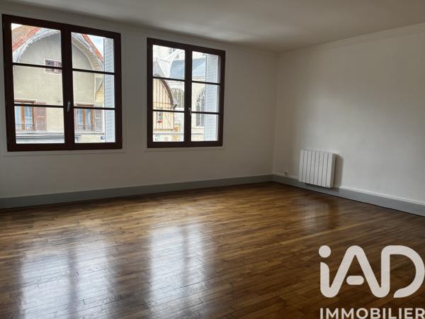Location appartement 3 pièces 82 m² Chaource