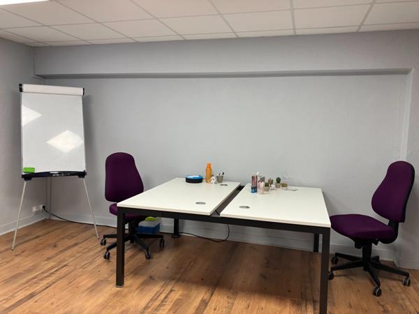 PERIGUEUX (24) Bureau en centre-ville