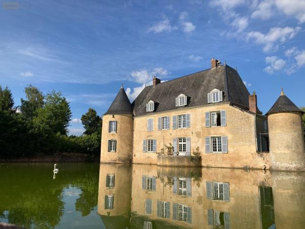 Château à vendre à Écommoy dans la Sarthe (72220), ref : 023/2115