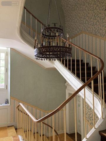 Château à vendre à Écommoy dans la Sarthe (72220), ref : 023/2115