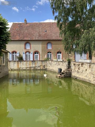 Château à vendre à Écommoy dans la Sarthe (72220), ref : 023/2115