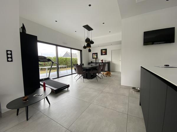Belle maison contemporaine de 2020 à proximité immédiate du centre-ville
