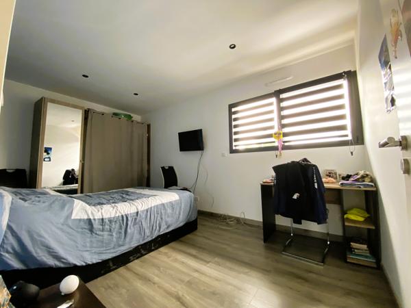 Belle maison contemporaine de 2020 à proximité immédiate du centre-ville