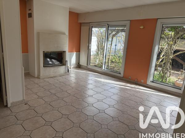 Maison à vendre 5 pièces 137 m² Nazelles-Négron