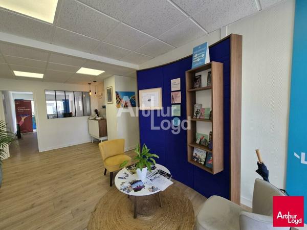 ANGERS GARE LOCAL COMMERCIAL DE 60 m² à louer