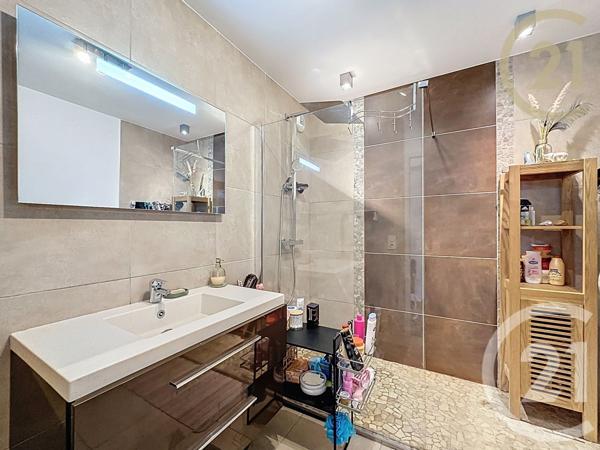 Appartement T3 à vendre  3 pièces - 71,05 m2 MONTELIMAR - 26