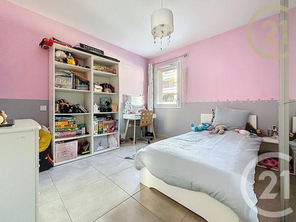 Appartement T3 à vendre  3 pièces - 71,05 m2 MONTELIMAR - 26