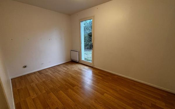 Maison à vendre    5 pièces •  Villemoustaussou