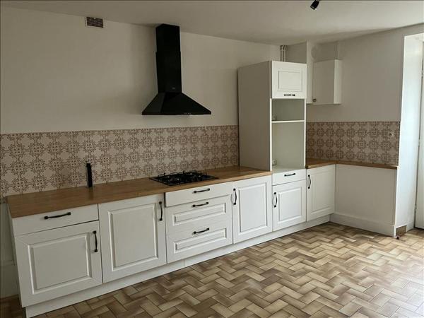 Maison à louer |  ROUILLAC |  4 pièces | 111 m²