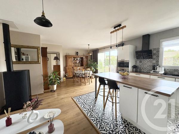 Maison à vendre  4 pièces - 84 m 2   COEX  - 85