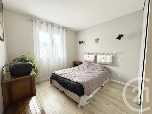 Maison à vendre  4 pièces - 84 m 2   COEX  - 85