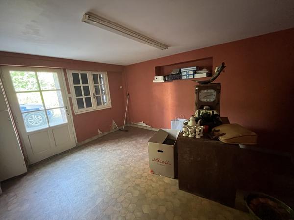 Maison
         7 pièces
        - 140 m² 190 000 € *