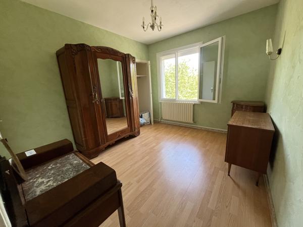 Maison
         7 pièces
        - 140 m² 190 000 € *