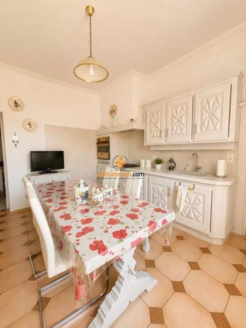 Vente                                                      Maison
                        
                     4 pièces                      136 m2                     à Tarbes