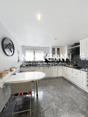 Maison 4 pièce(s) - Domaine privé