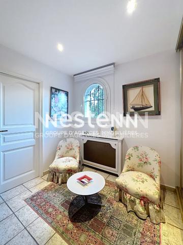 Maison 4 pièce(s) - Domaine privé