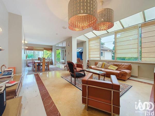 Murs commerciaux  à vendre 662 m² Les Mureaux