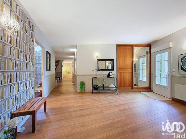 Murs commerciaux  à vendre 662 m² Les Mureaux