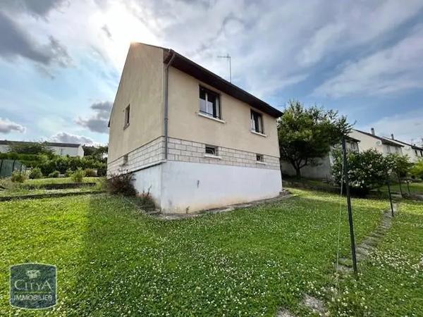 Maison à louer 3 pièces 70.05m² Château-Thierry (02400)