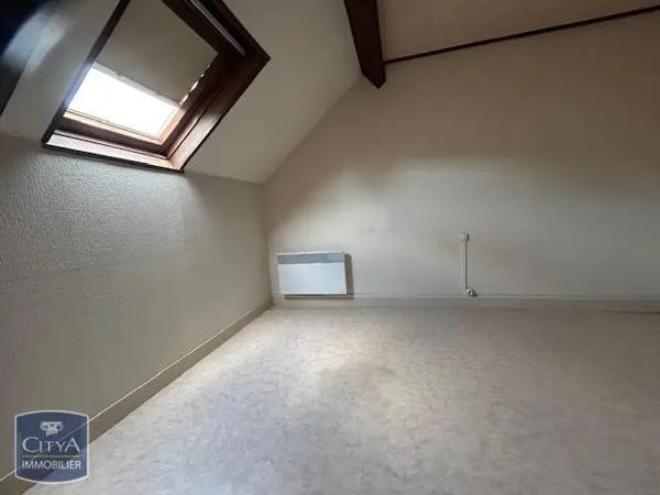 Maison à louer 3 pièces 70.05m² Château-Thierry (02400)
