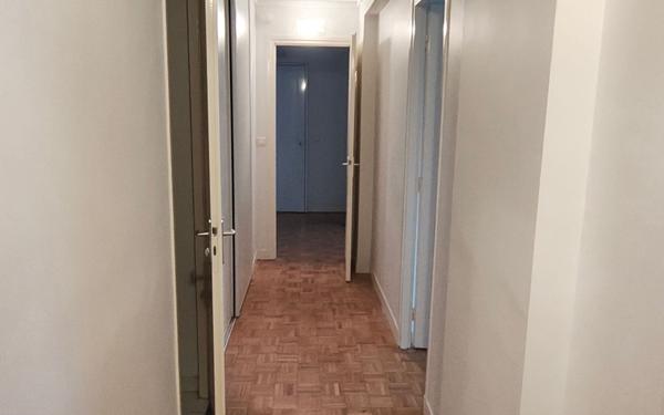 Appartement à louer    3 pièces • 68,07 m2 Sceaux