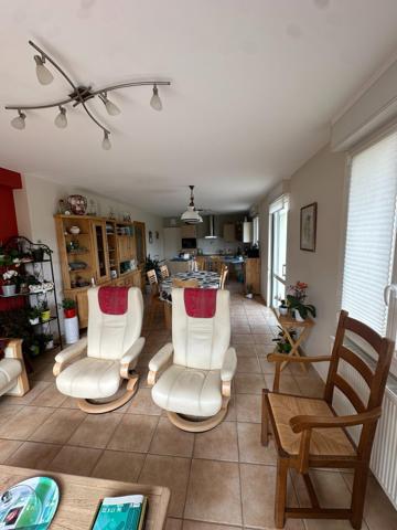 Maison en campagne avec 7900m² de terrain