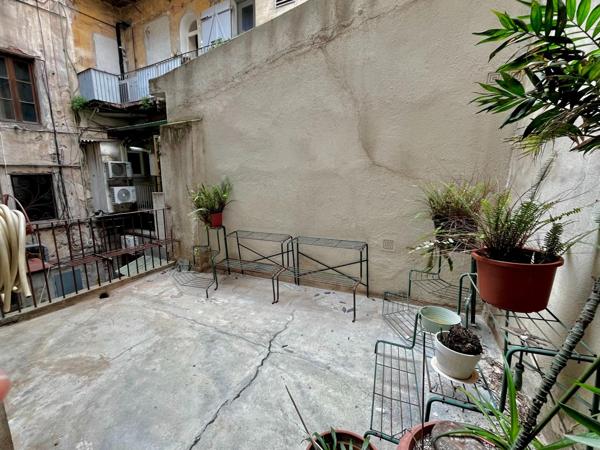 T5-T6 hyper centre Bastia