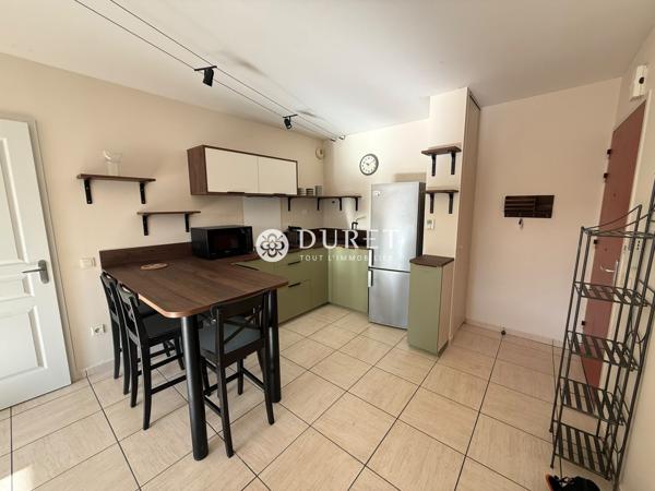 APPARTEMENT T2 MEUBLE - LA ROCHE SUR YON