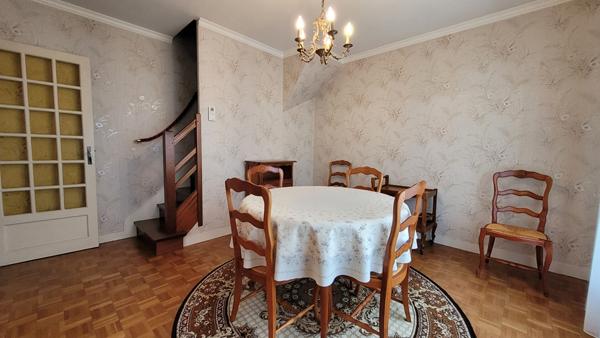 Maison T5 - Montbazon - impasse au calme