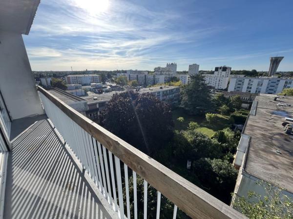 Appartement à vendre |  Joué-lès-Tours |  1 pièce | 34 m²