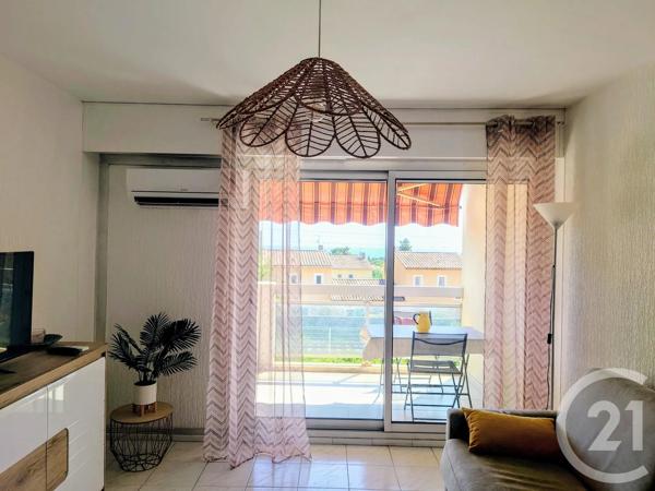 Appartement à vendre  2 pièces - 23,60 m 2   BANDOL  - 83