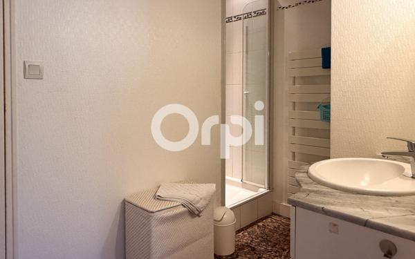 Maison à vendre    7 pièces •  Breuil-Magné