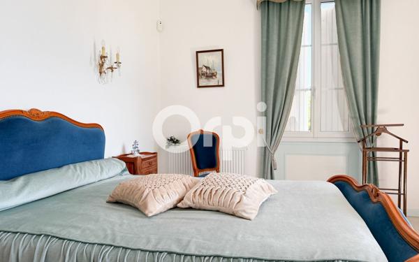 Maison à vendre    7 pièces •  Breuil-Magné