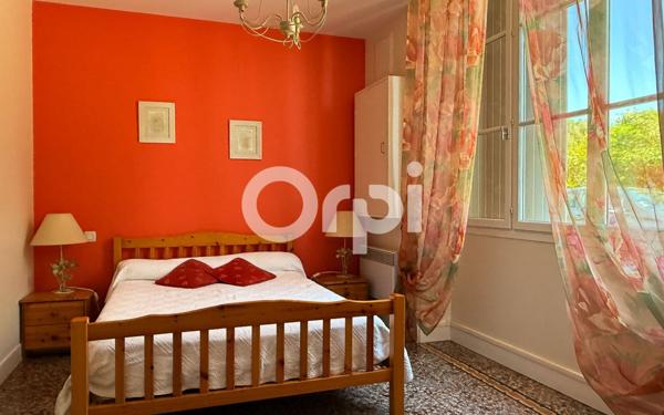 Maison à vendre    7 pièces •  Breuil-Magné