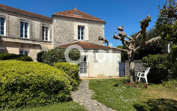 Maison à vendre    7 pièces •  Breuil-Magné