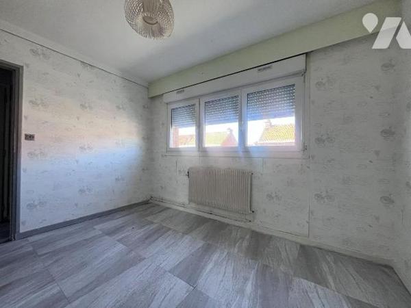 Maison type bâtir à Vendre à Coudekerque-Branche, secteur Petit Stendaam, dans une rue calme et...