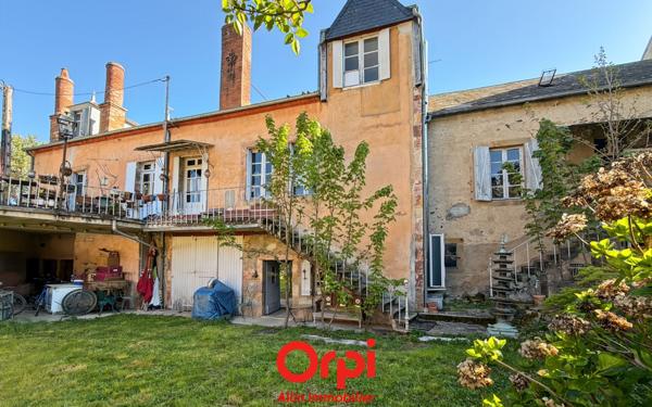 Maison à vendre    7 pièces •  Hérisson