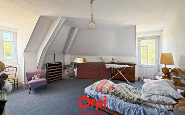 Maison à vendre    7 pièces •  Hérisson
