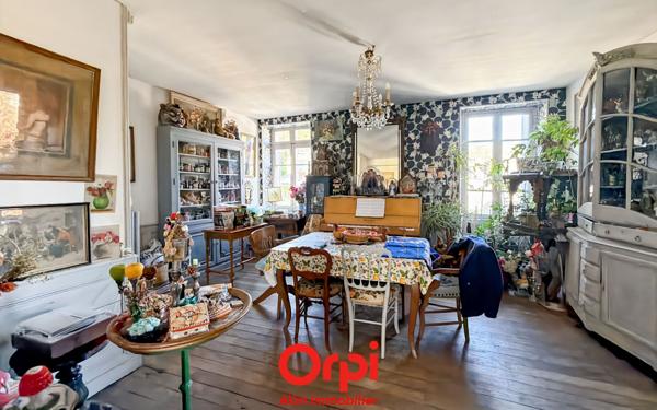 Maison à vendre    7 pièces •  Hérisson