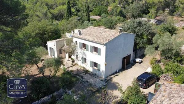 Maison à vendre 4 pièces 141m² Nîmes (30900)